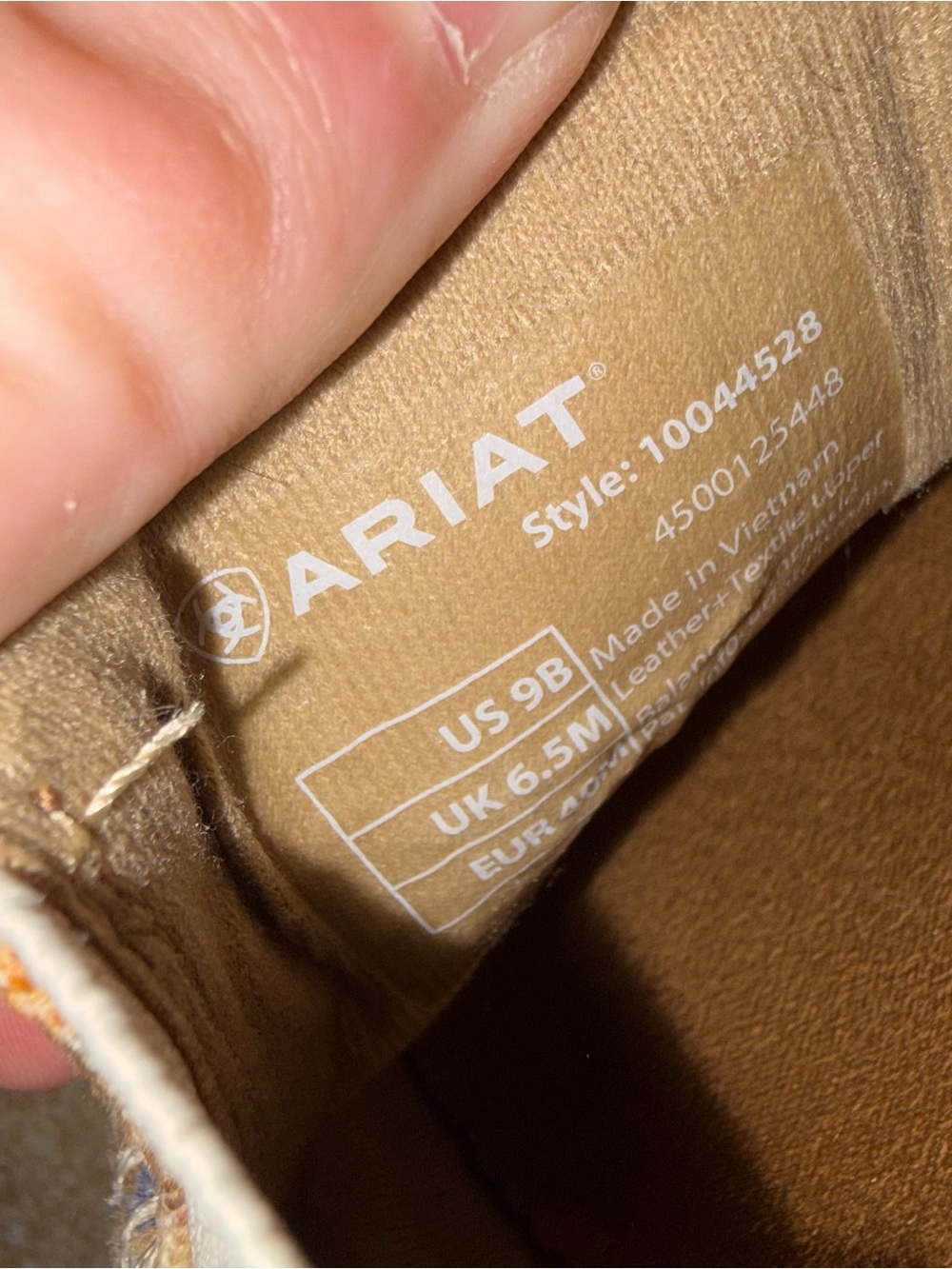 Ariat Cruisers - Picture 4 of 4
